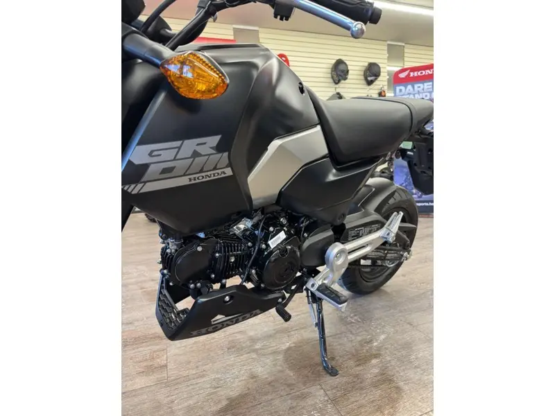 2025 Honda Grom™ thumbnail 3