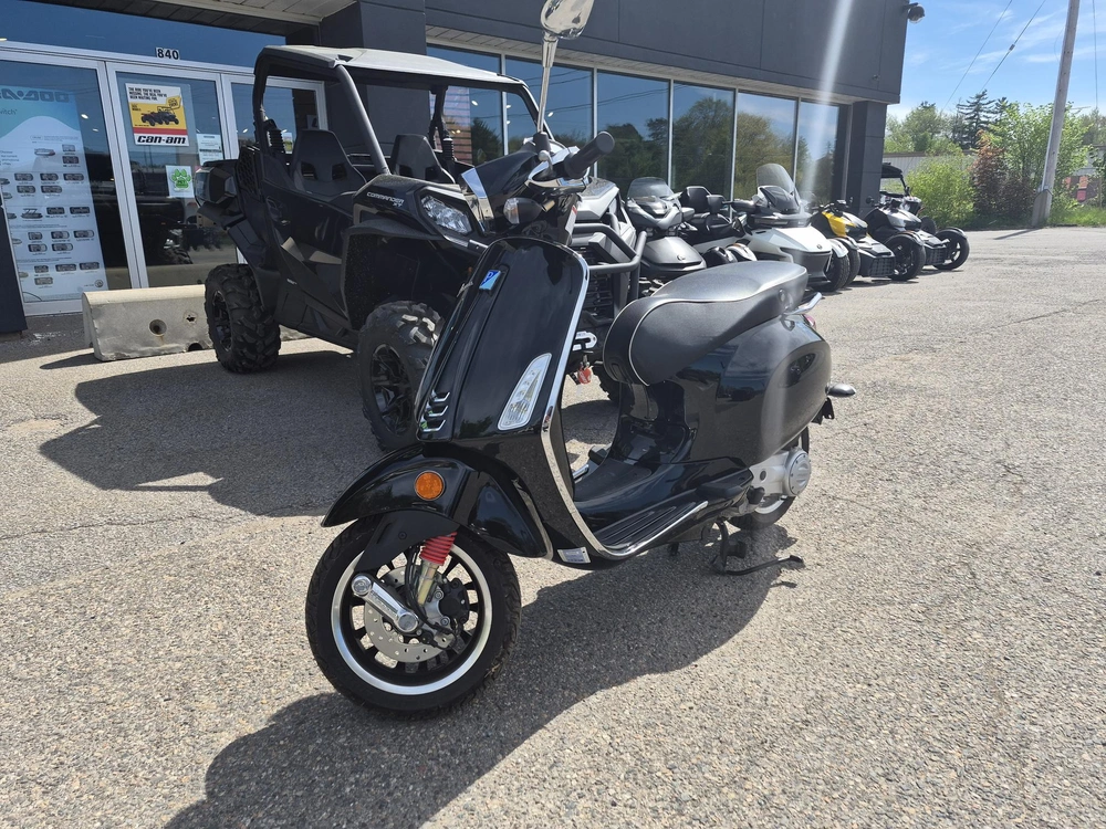 2022 Piaggio Sprint 50 Iget My22 alt