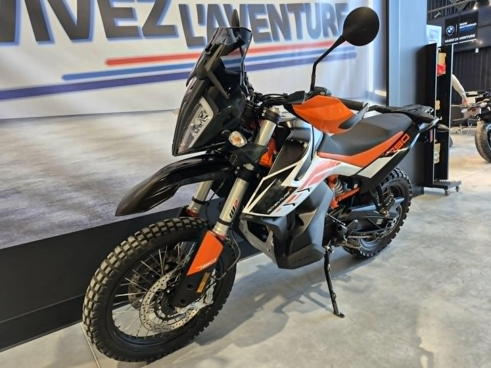 Ktm Adventure 790 R 2020 alt