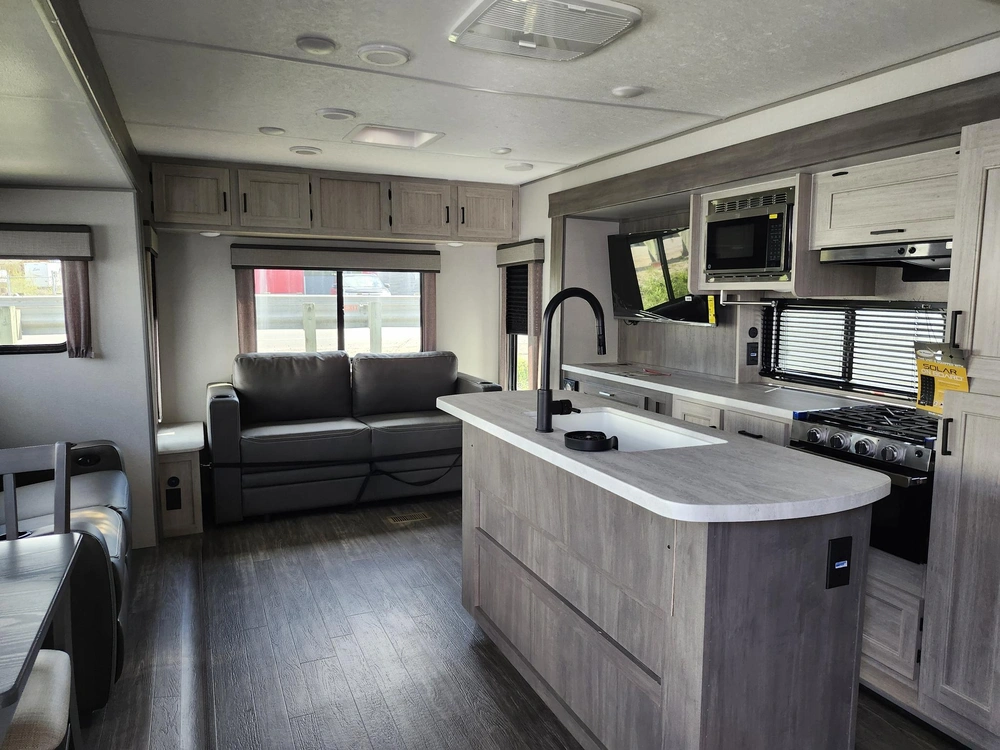 Forest River Aurora 32rlts 2025 alt