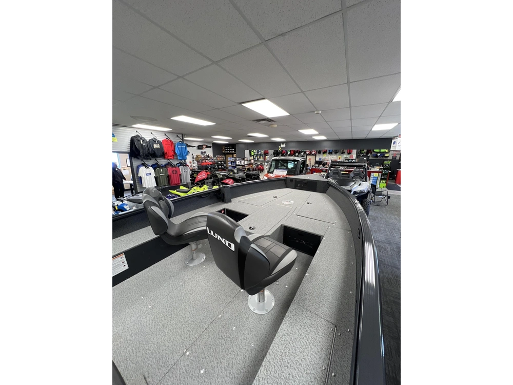 2026 Lund Boat Co 1800 Explorer Tiller alt