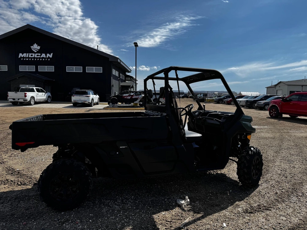 2025 Can-am Defender Pro Dps Hd10 alt