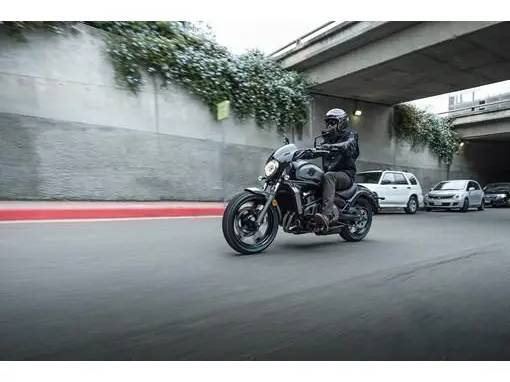 2025 Kawasaki VULCAN S CAFE thumbnail 4