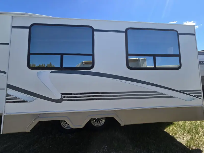 Autre GLENDALE, TITANIUM 28E33 2002