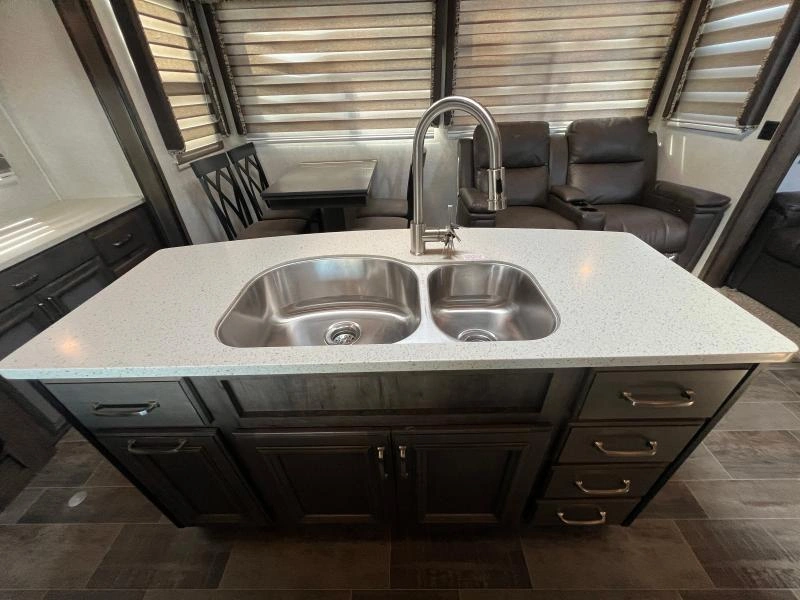 Keystone Rv Montana 320mk 2019 alt