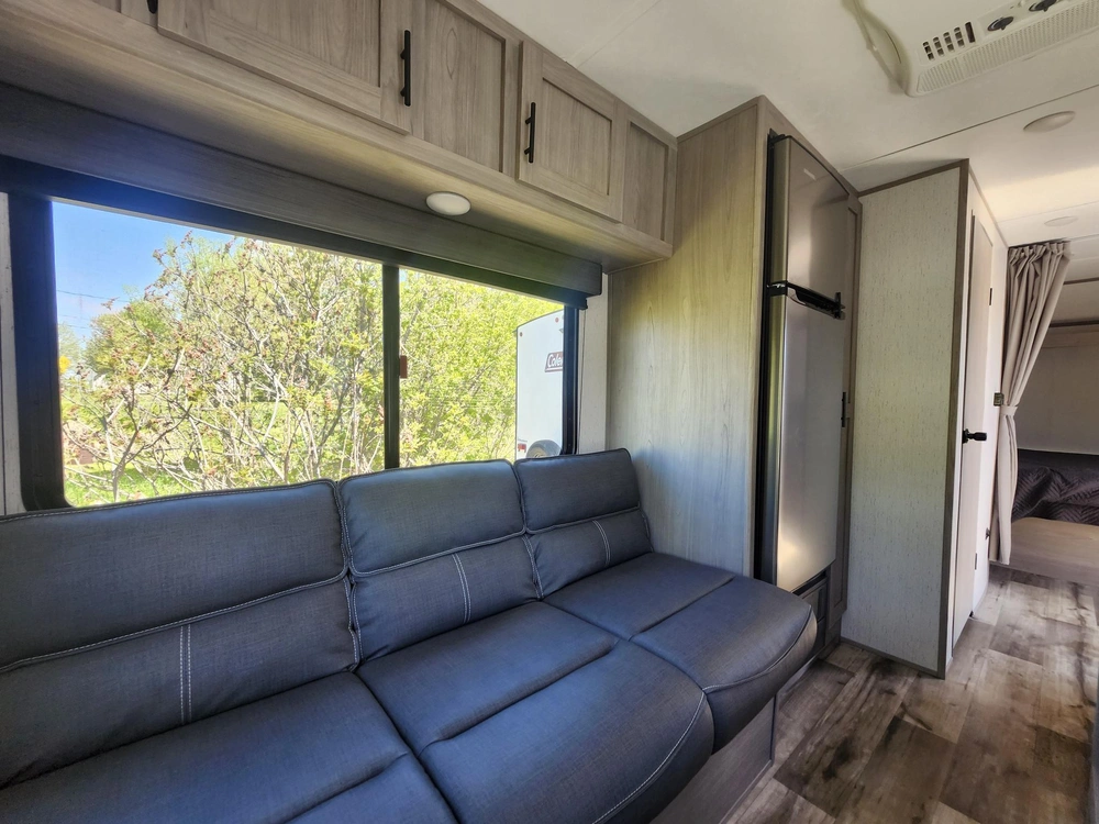 2022 Keystone Rv Coleman 202 Rd alt