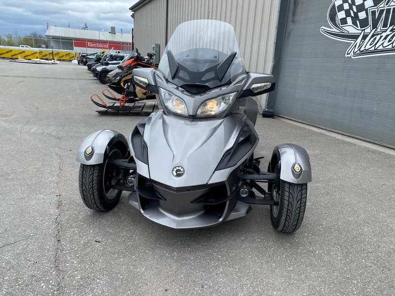 Can-Am Spyder RT SM5 2011