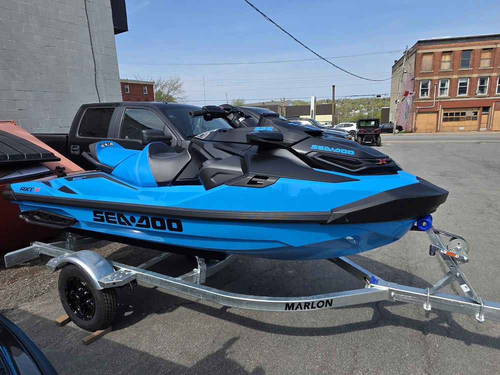 2026 Sea-doo Rxt-x 325 Tech Package With Brp Premium Audio And Ibr®