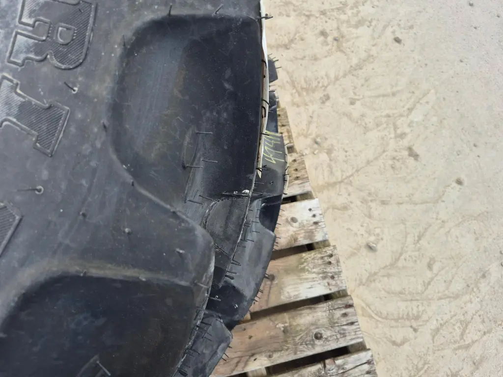2022 BKT 280/85R24