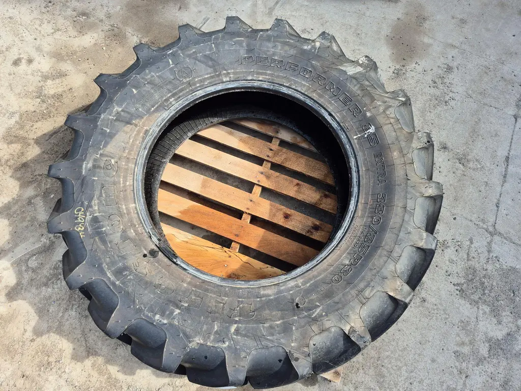 Firestone 380/85R30 2017