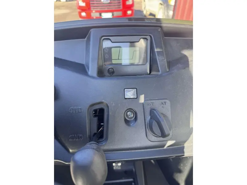 2026 Honda Pioneer 520 thumbnail 8