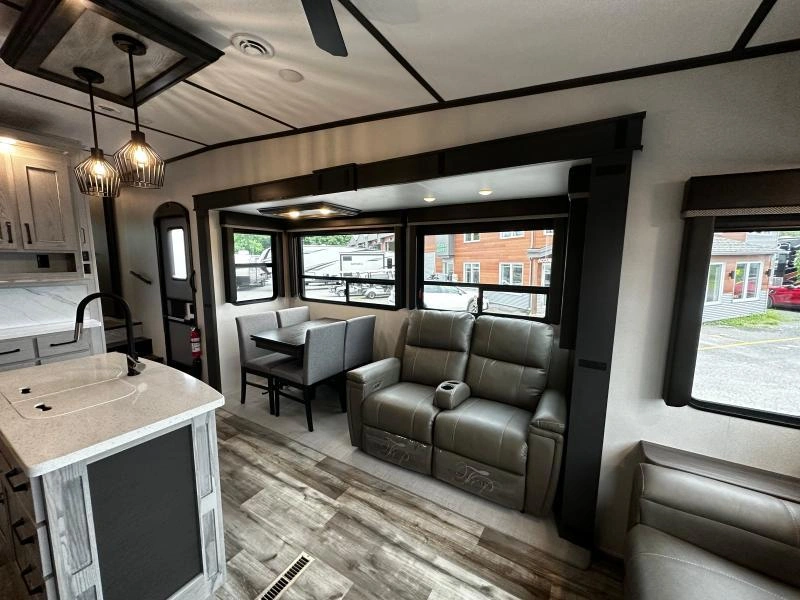 Keystone Rv Montana 295rl 2023 alt