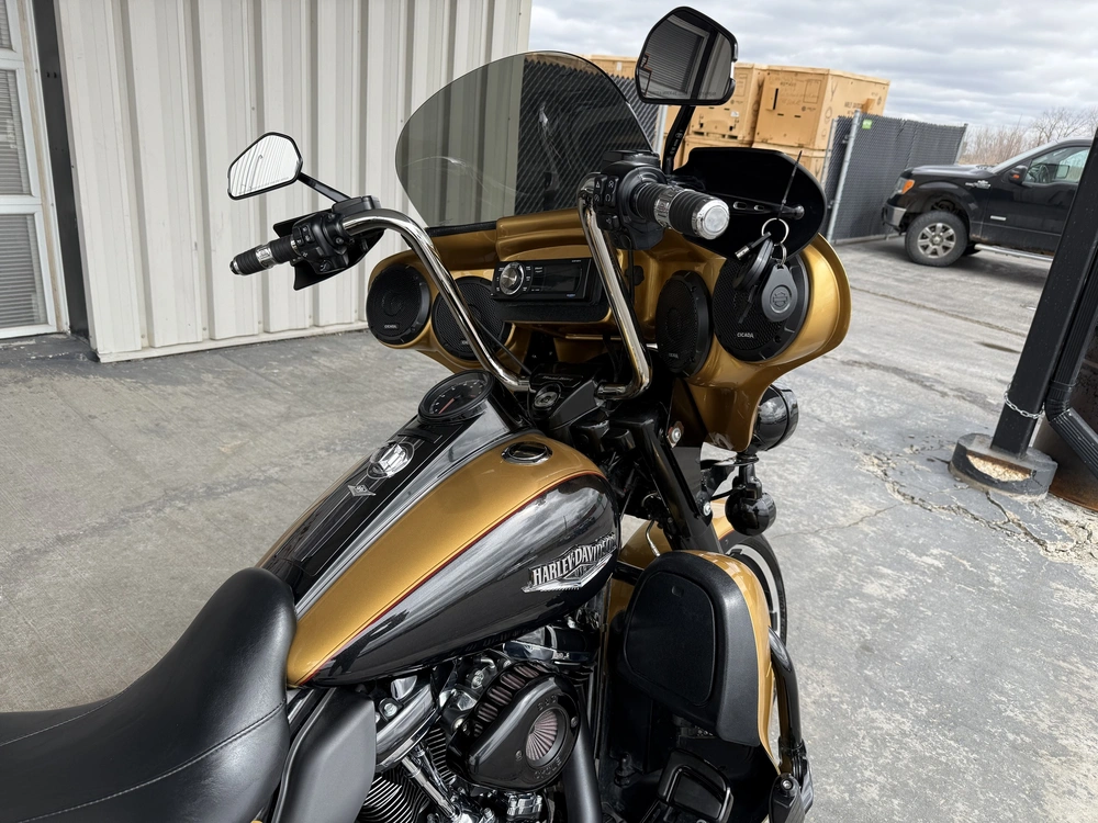 2017 Harley-davidson Flhr alt
