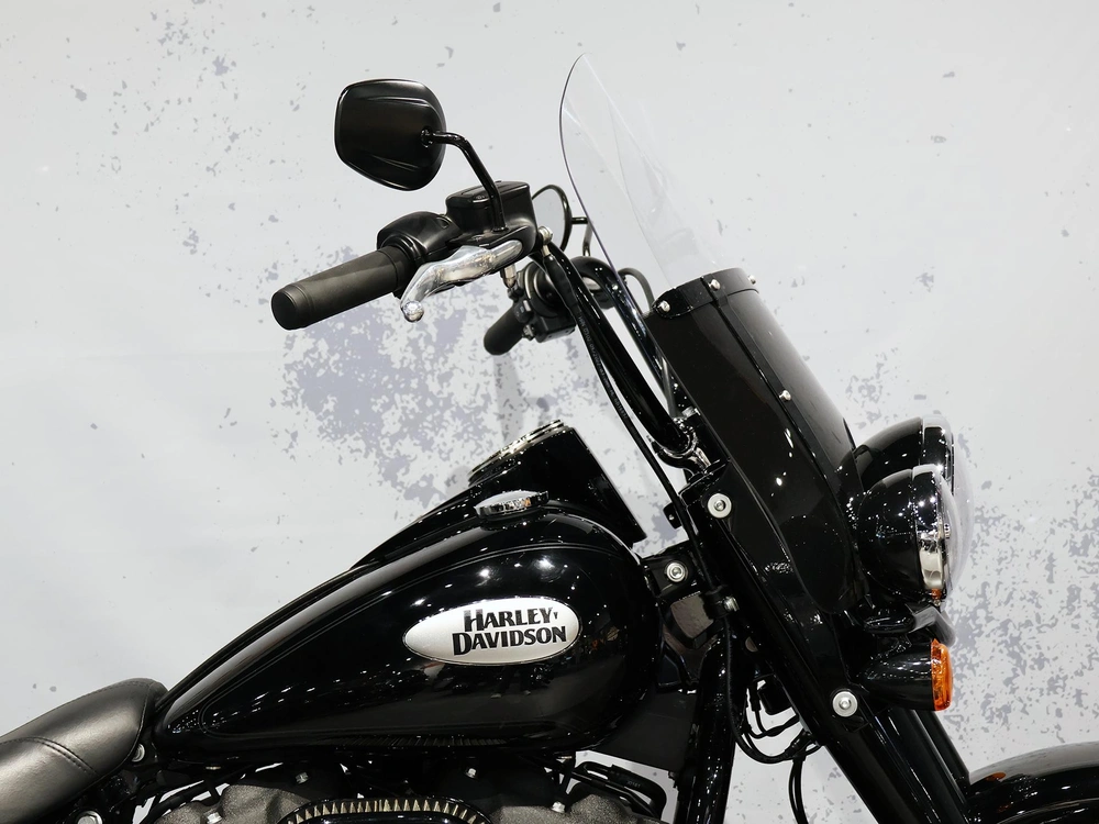 2023 Harley-davidson Softail Heritage Flhcs alt
