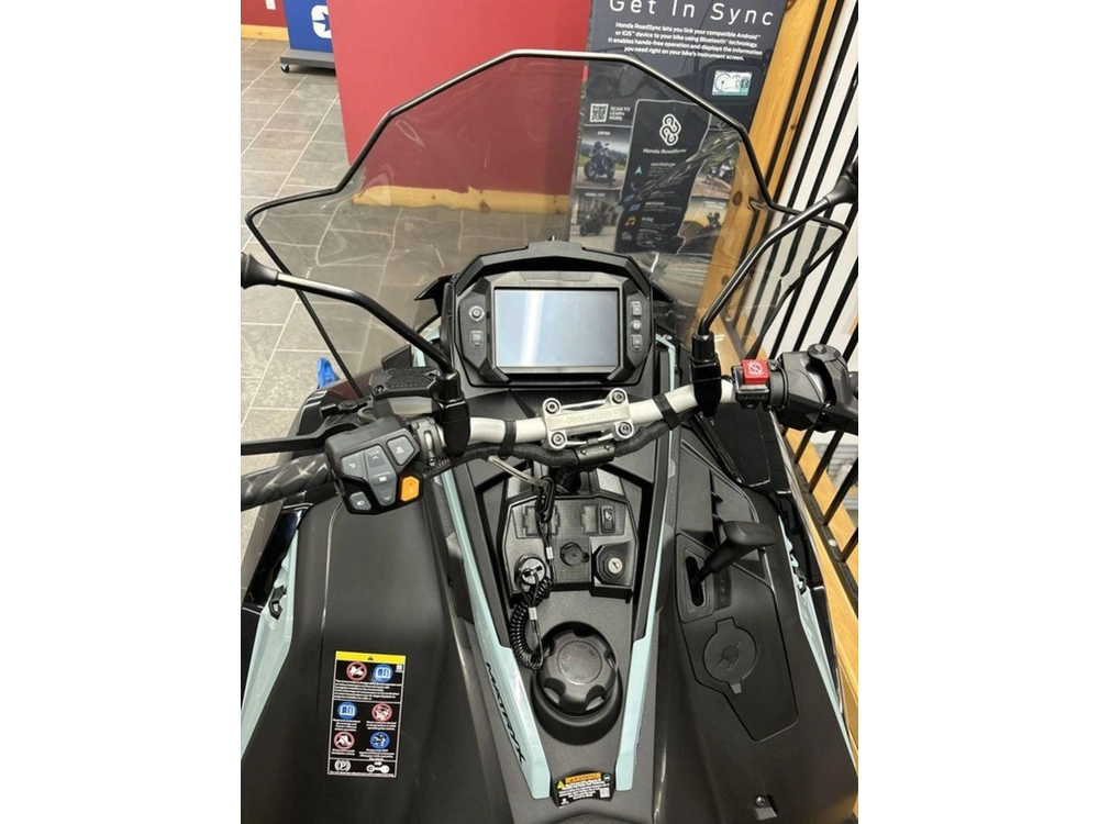 2026 Polaris Prostar S4 Titan Adventure Ultimate 155 1.5 alt