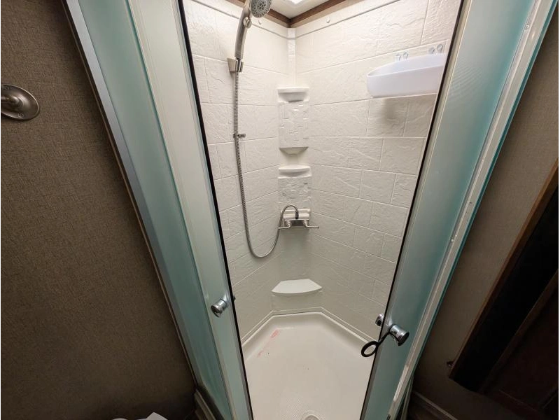 Coachmen Chaparral 29rls 2016 alt