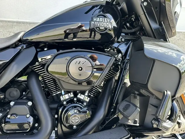 2025 Harley-Davidson FLHXU Street Glide UltraFLHXU