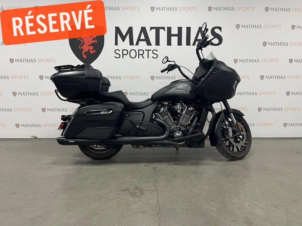 Indian Motorcycle Challenger Dark Horse 2020 alt