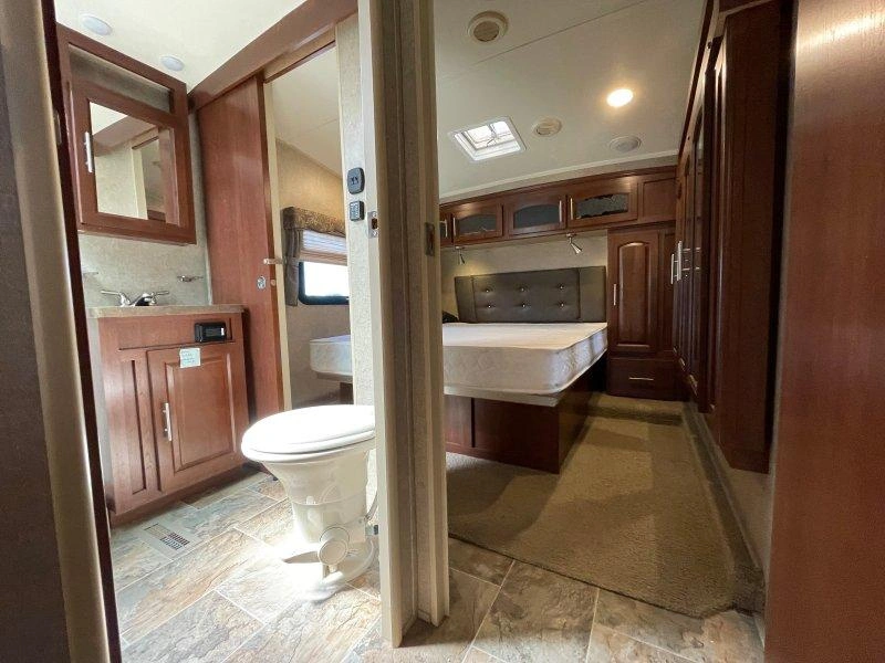 Forest River Rockwood Signature 8265ws 2016 alt