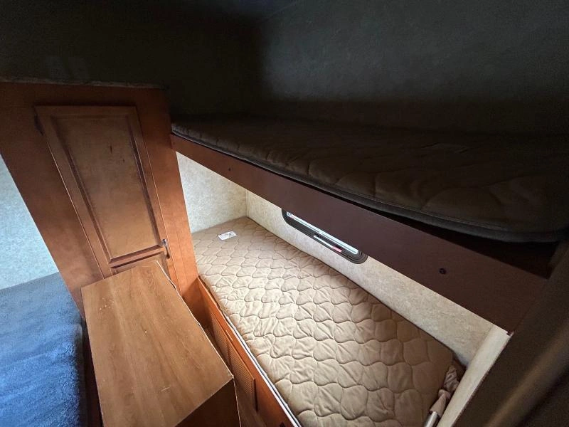 2014 Gulfstream Conquest 279qbl alt
