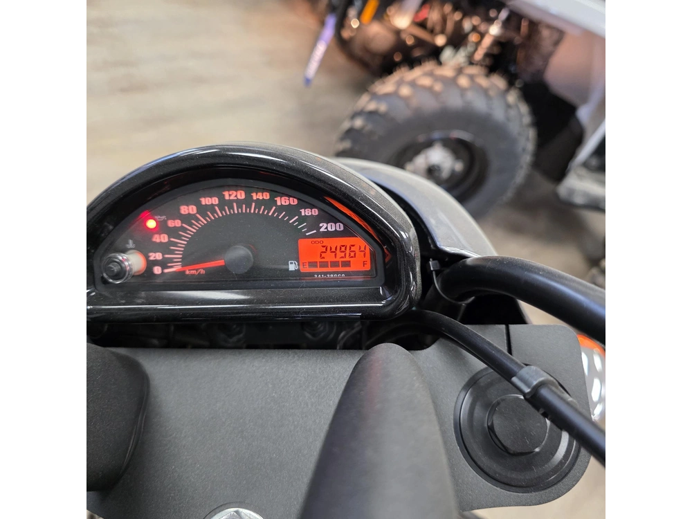 2017 Suzuki Boulevard M50 alt