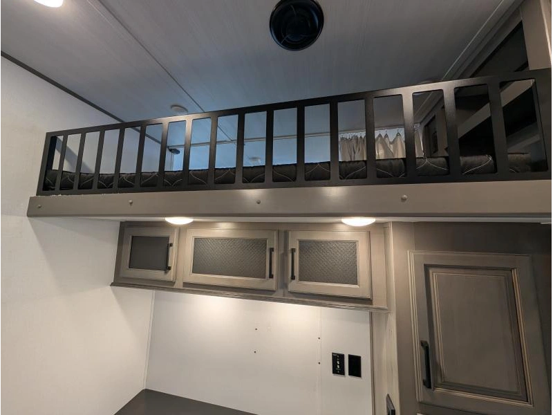 Keystone Rv Montana 3857br 2023 alt