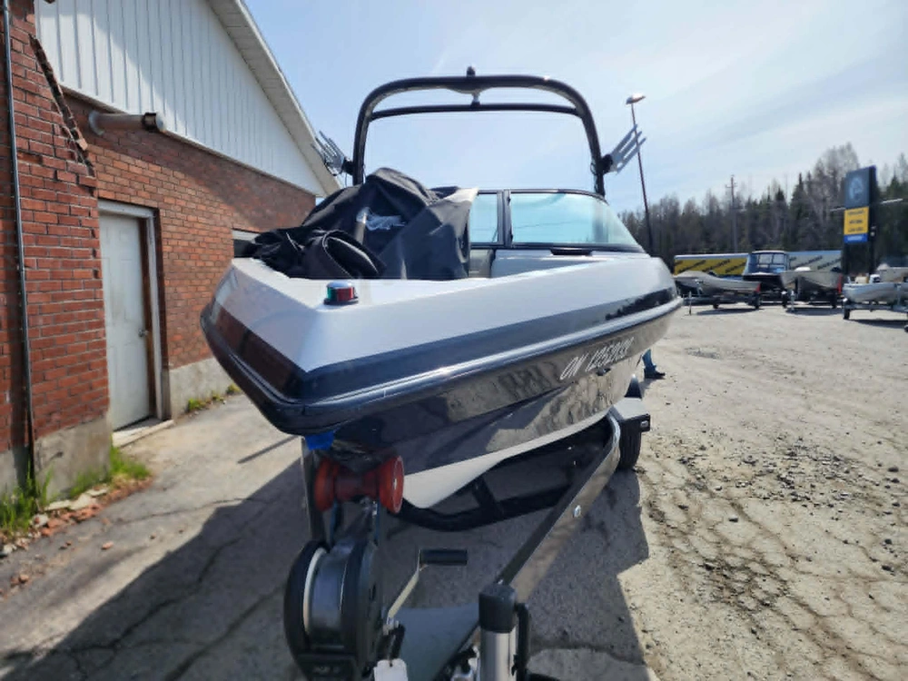 2008 Malibu U Ride Wake Setter alt