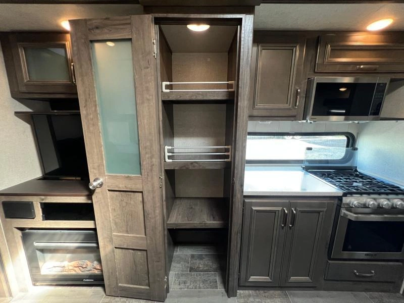 Keystone Rv Montana 320mk 2019 alt