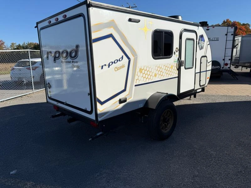 Forest River R-pod 107c 2024 alt