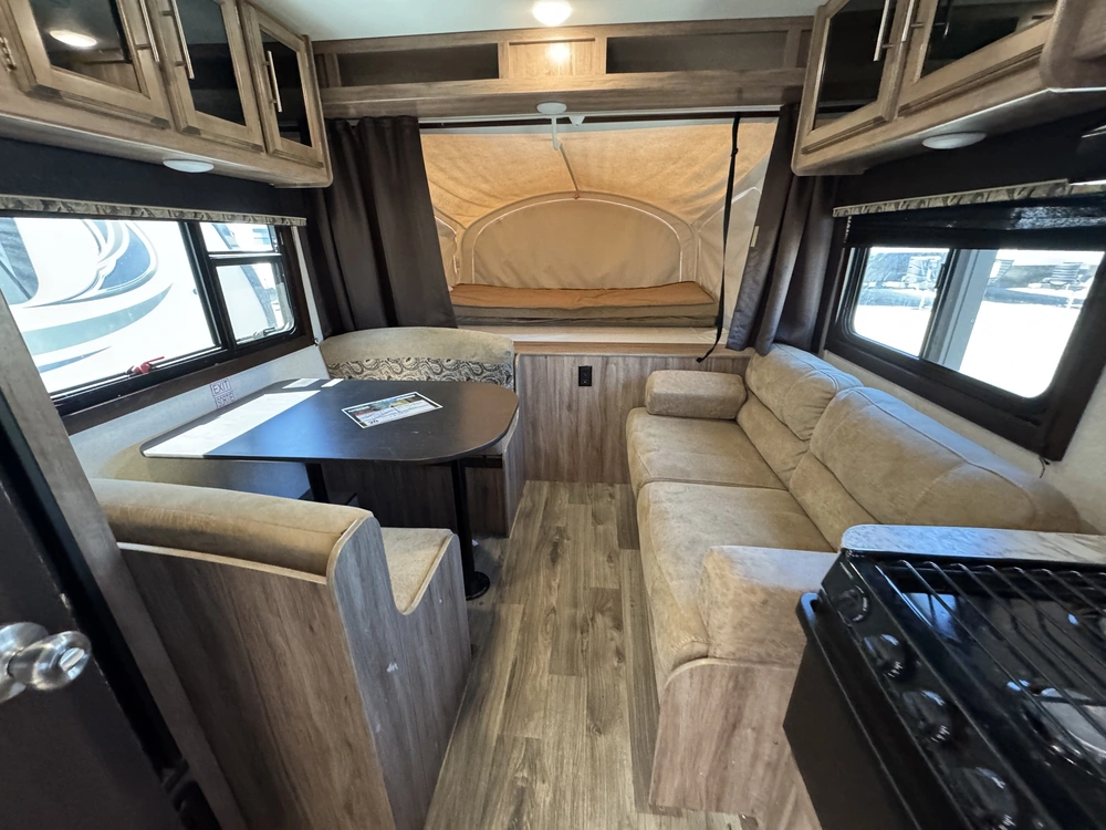Jayco Jay Feather 17z 2018 alt