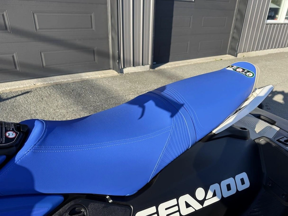 Sea-doo Spark Trixx 3up Audio 2025 alt