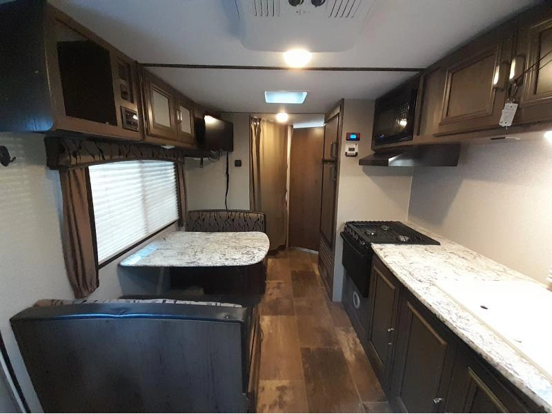 Keystone Rv Passport 239ml 2018 alt