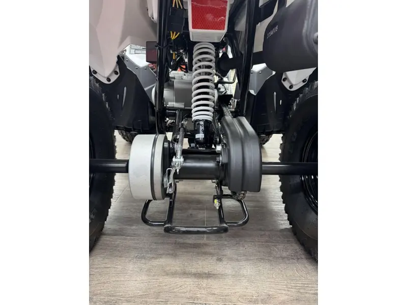 2025 Polaris Outlaw 110 EFI thumbnail 12
