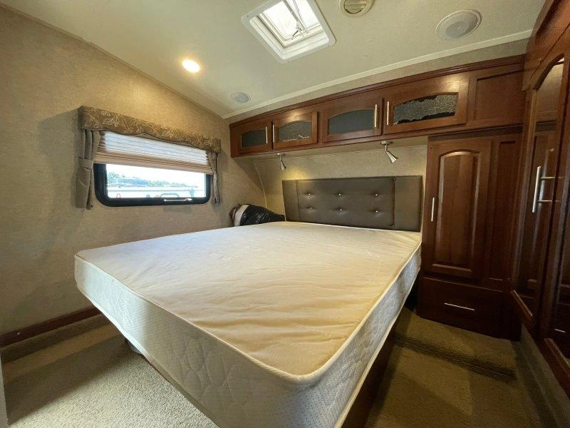 Forest River Rockwood Signature 8265ws 2016 alt