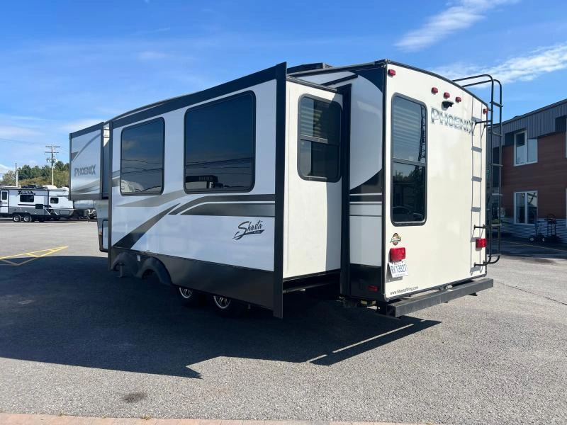 Shasta Phoenix 25mk 2019 alt