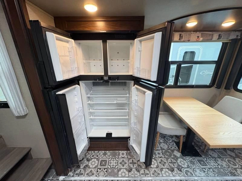 Keystone Rv Montana 380th 2018 alt