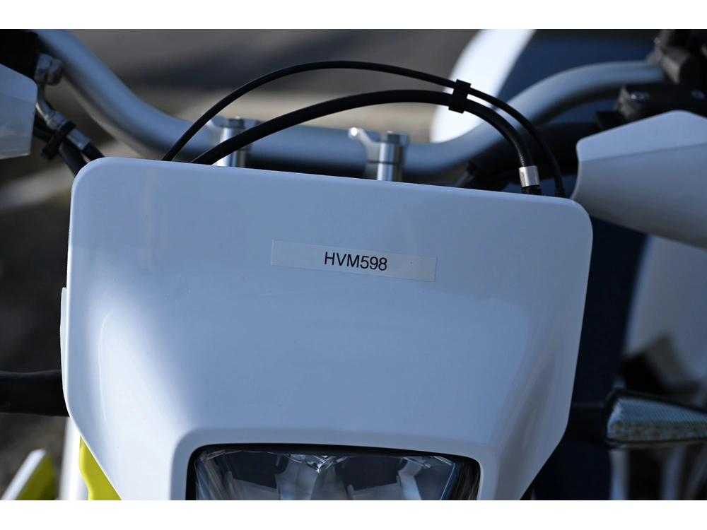 2027 Husqvarna 701 Enduro alt