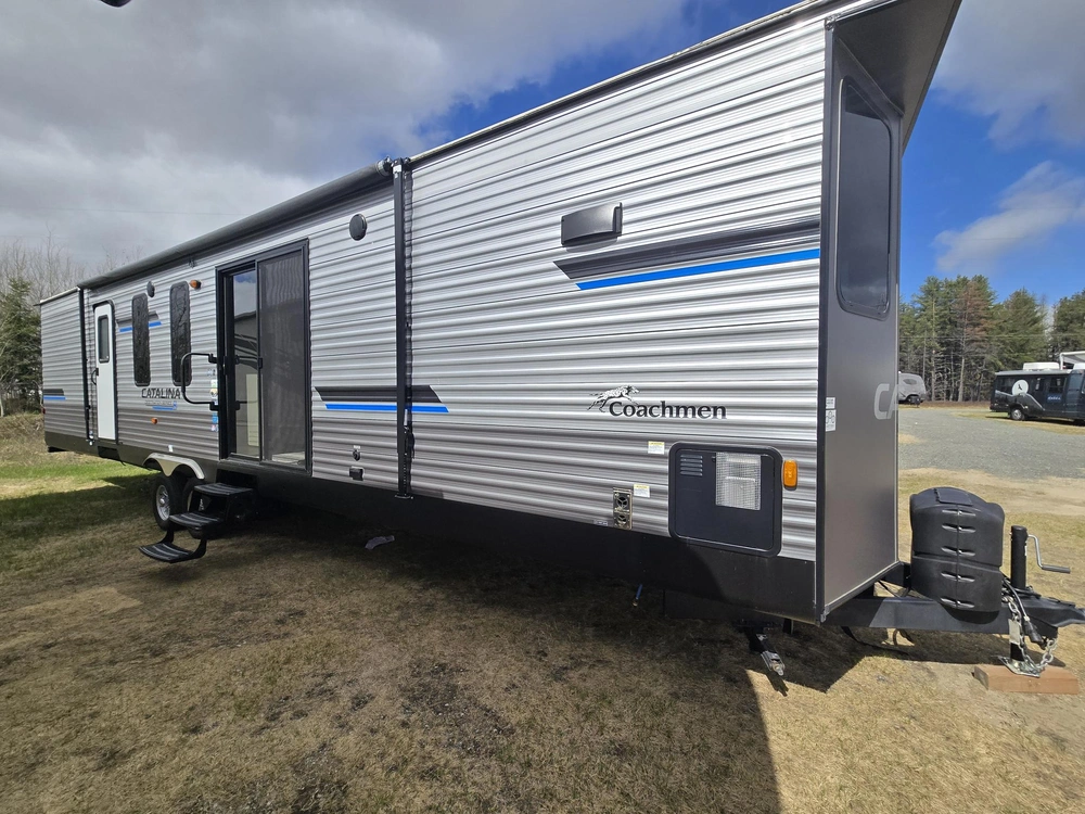 Coachmen Catalina 39fkts 2023 alt