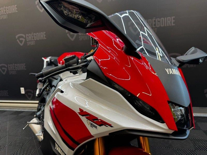 Yamaha Yzf-r7 70e Anniversaire 2026 alt
