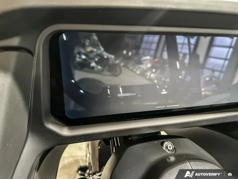 2026 Harley-Davidson ROAD GLIDE thumbnail 13