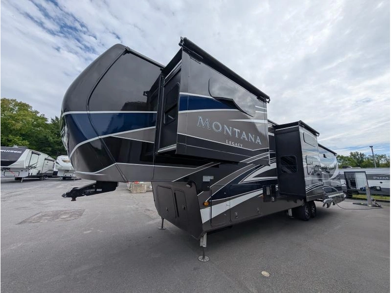 Keystone Rv Montana 3857br 2023 alt