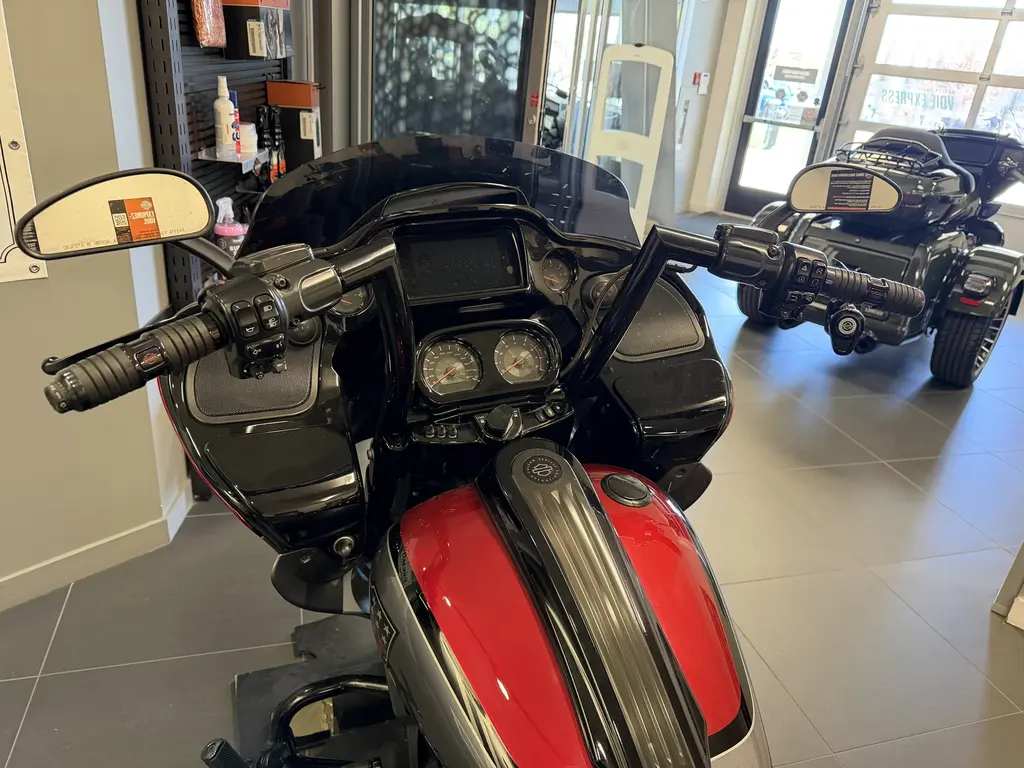 2019 Harley-Davidson CVO Road GlideFLTRXSE