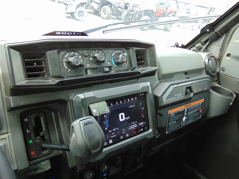 2025 Kawasaki RIDGE XR CREW LIMITED HVAC thumbnail 12