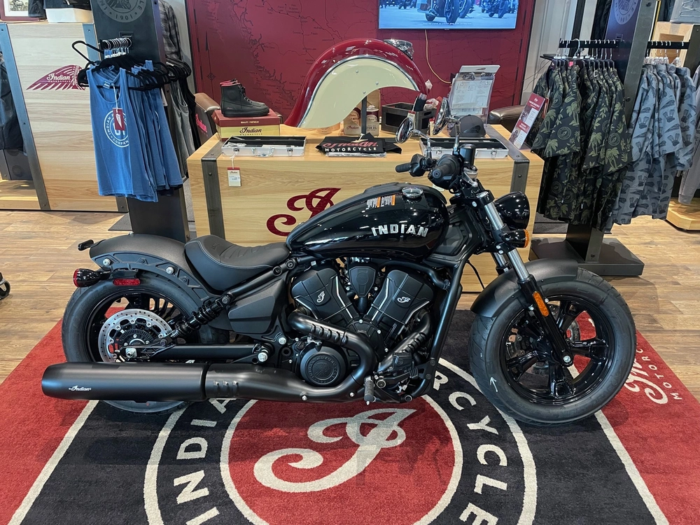 2026 Indian Motorcycle Scout Sixty Bobber - Black Metallic alt