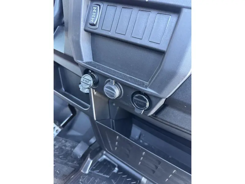2026 Polaris Ranger 1000 Premium thumbnail 8
