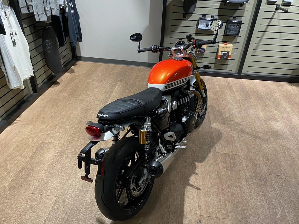 2026 Triumph Speed Twin 1200 Rs - Baja Orange / Sapphire Black alt