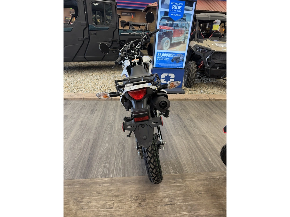 2025 Honda Xr150l alt