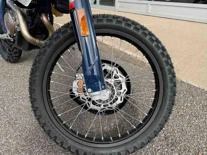 2025 Husqvarna FE 501s thumbnail 9