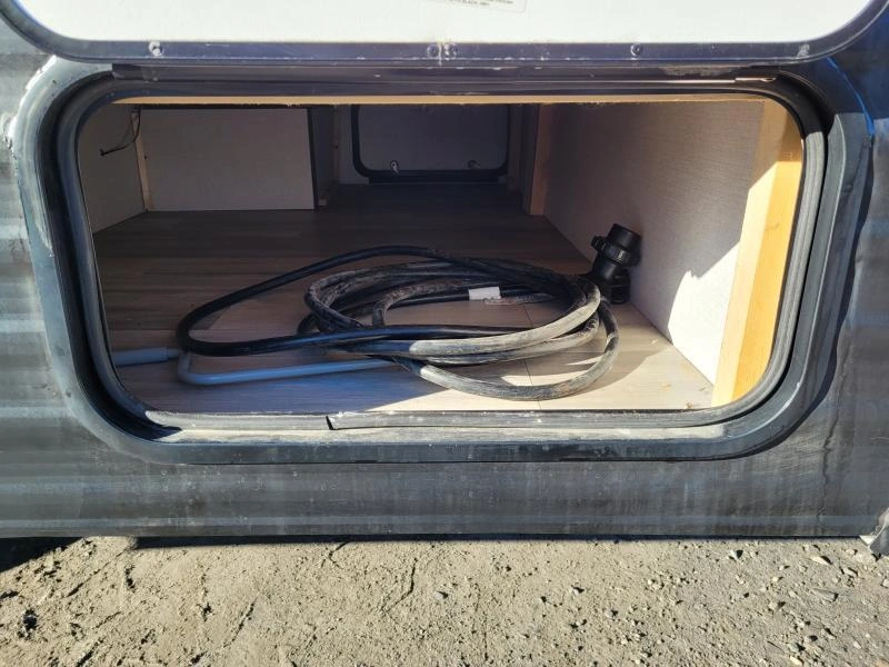 Coachmen Clipper 16fb 2022 alt