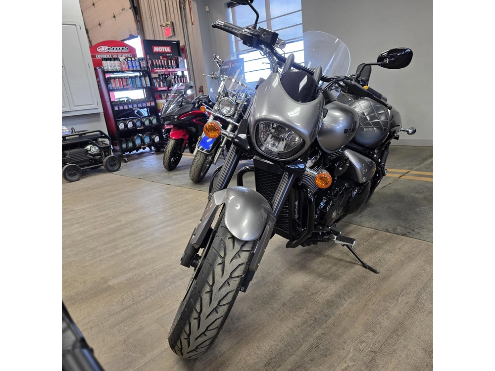 2017 Suzuki Boulevard M50 alt